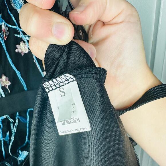 Unbranded Women's Black Long Sleeve Mesh Embroidered A-Line Mini Dress Size S - Picture 3 of 9